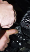 ThreadingTheRetainerE.jpg (5176 bytes)